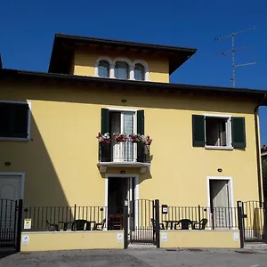 appartamenti-esmera.it-lombardy.com/