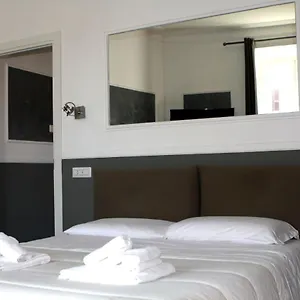 Apartamento Coolhouse At Colosseo, Roma