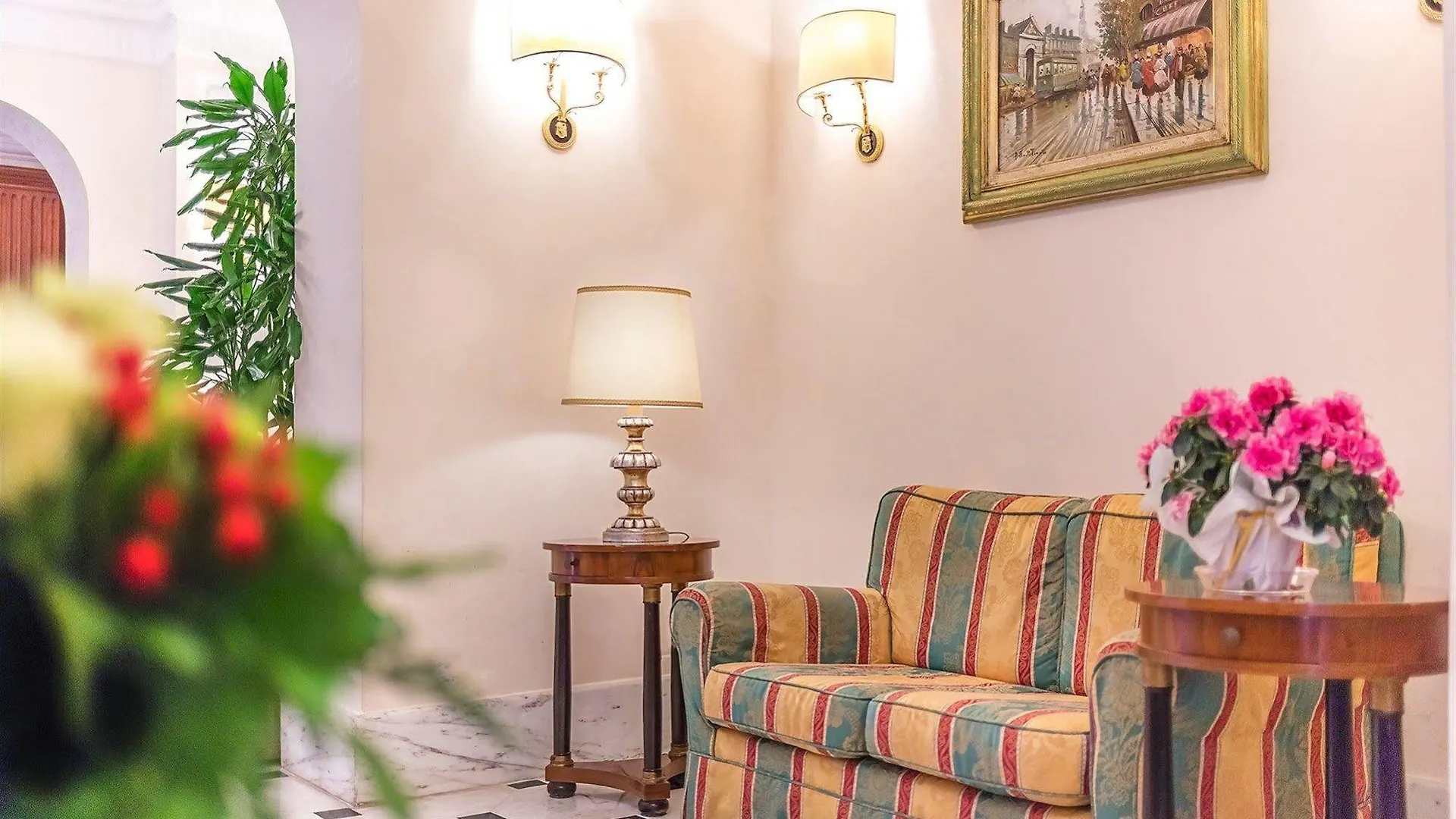Raeli Hotel Lux Рим 4*,  Италия