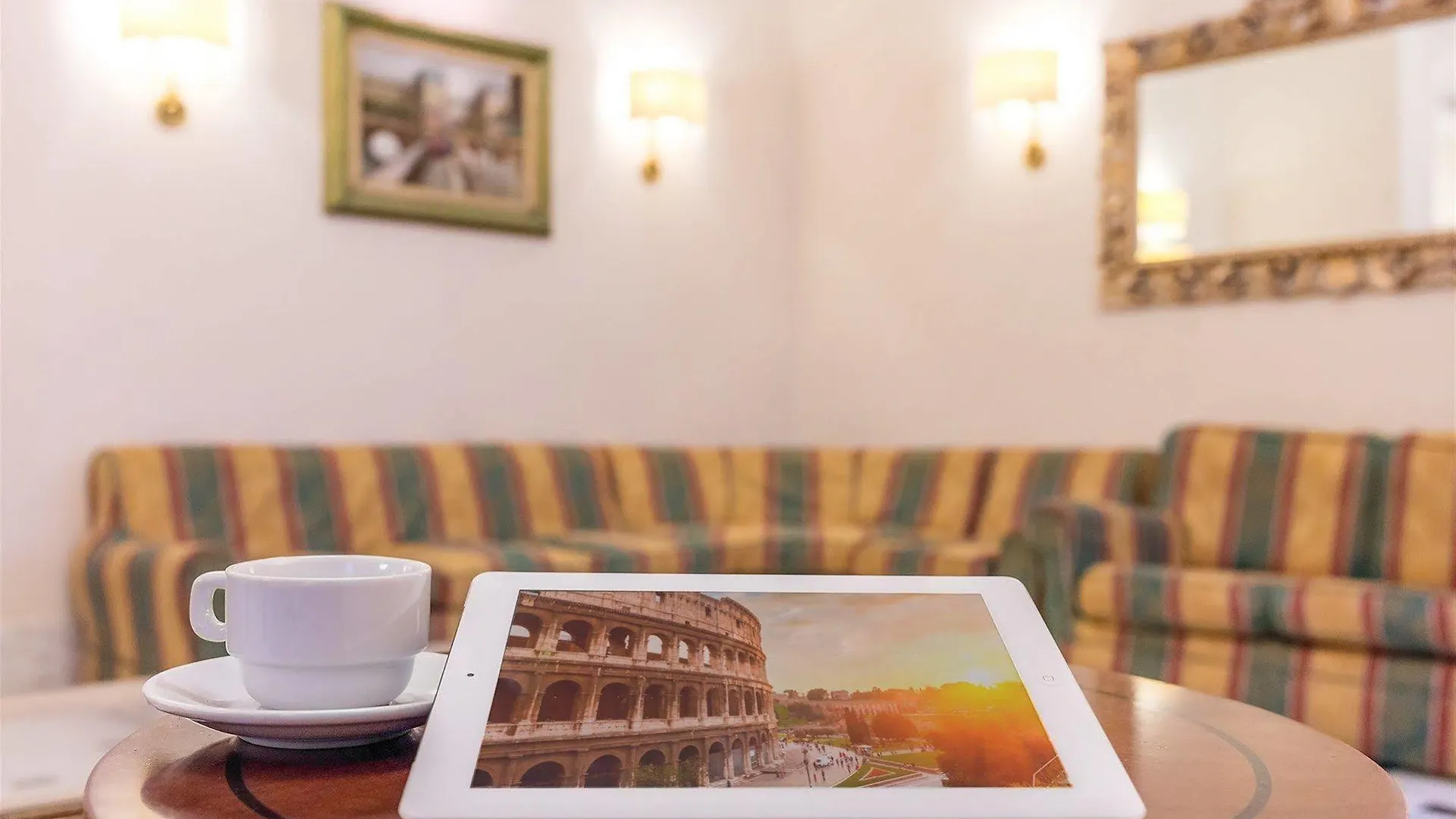 ****  Raeli Hotel Lux Рим Италия