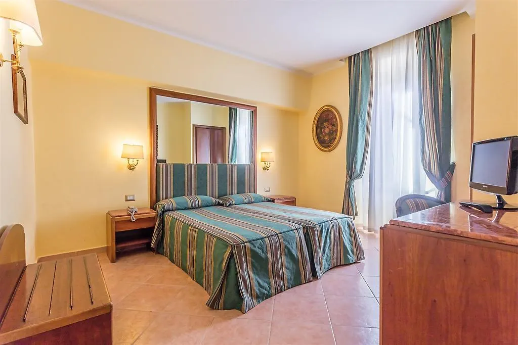 Raeli Hotel Lux Rzym