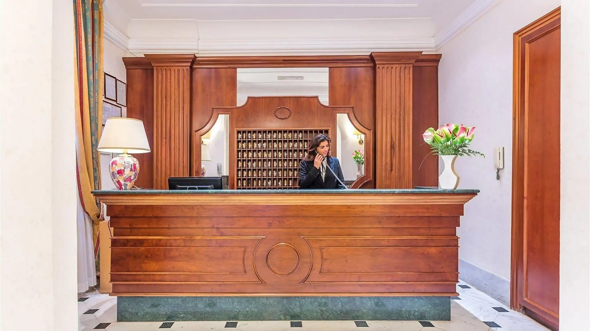 Raeli Hotel Lux Rzym 4*,
